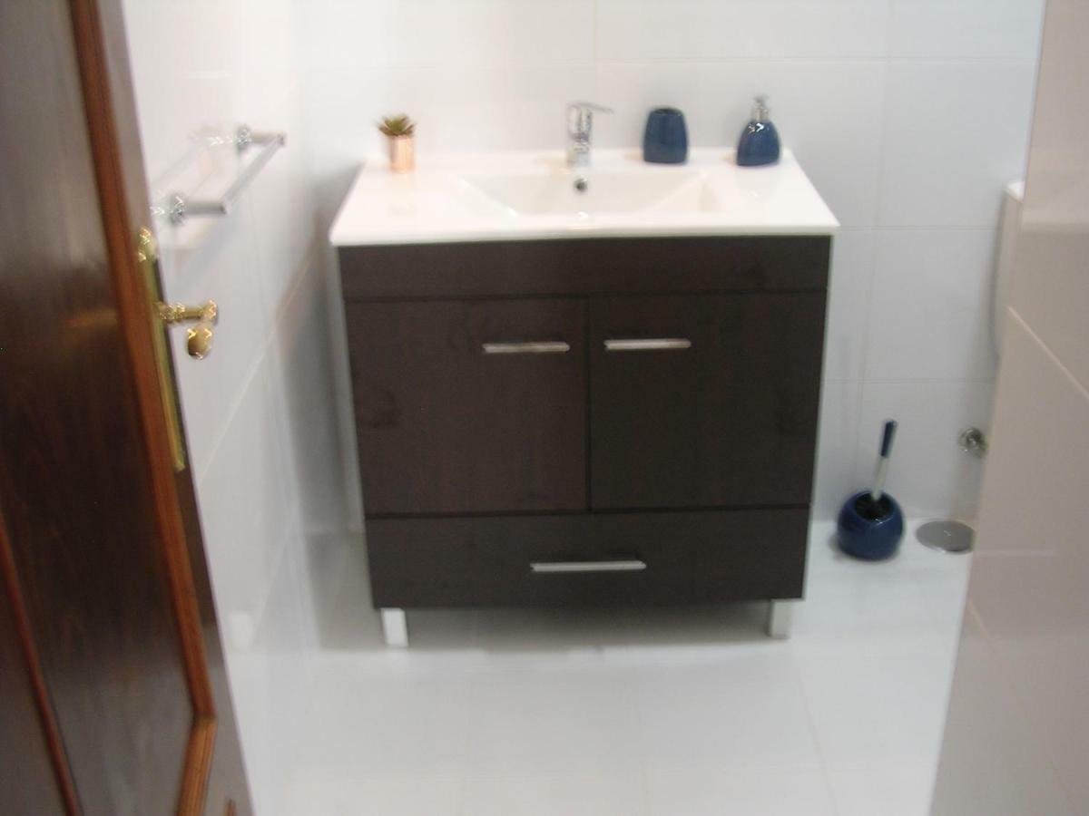 Standard Suite,859647368:JPEG